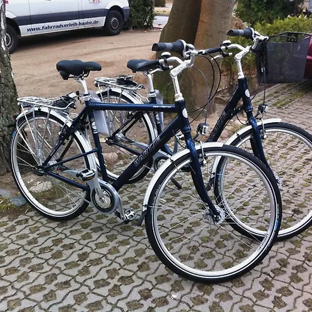 Unser Kleines - *